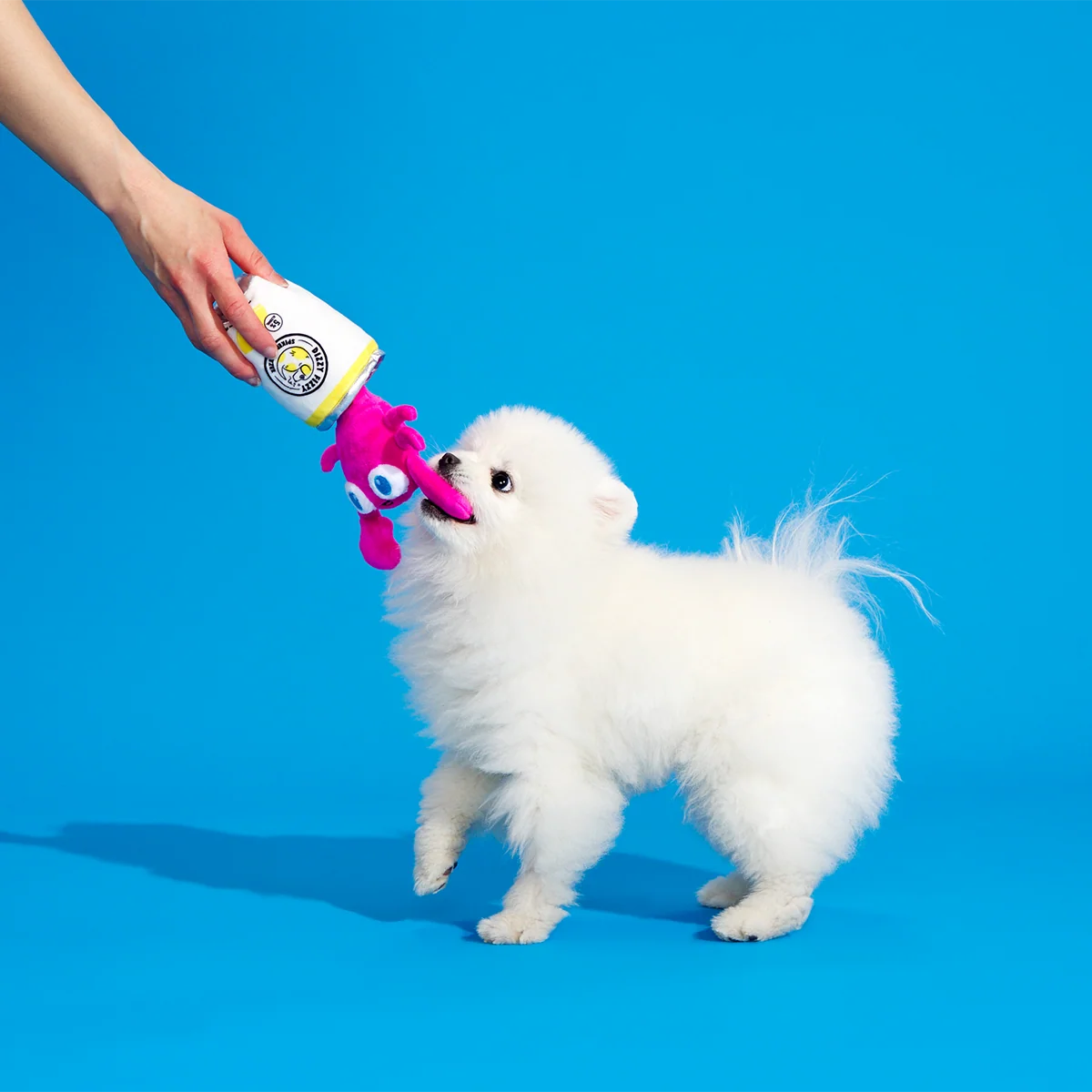 House Party Marty Plush Tug Dog Toy - Image 5